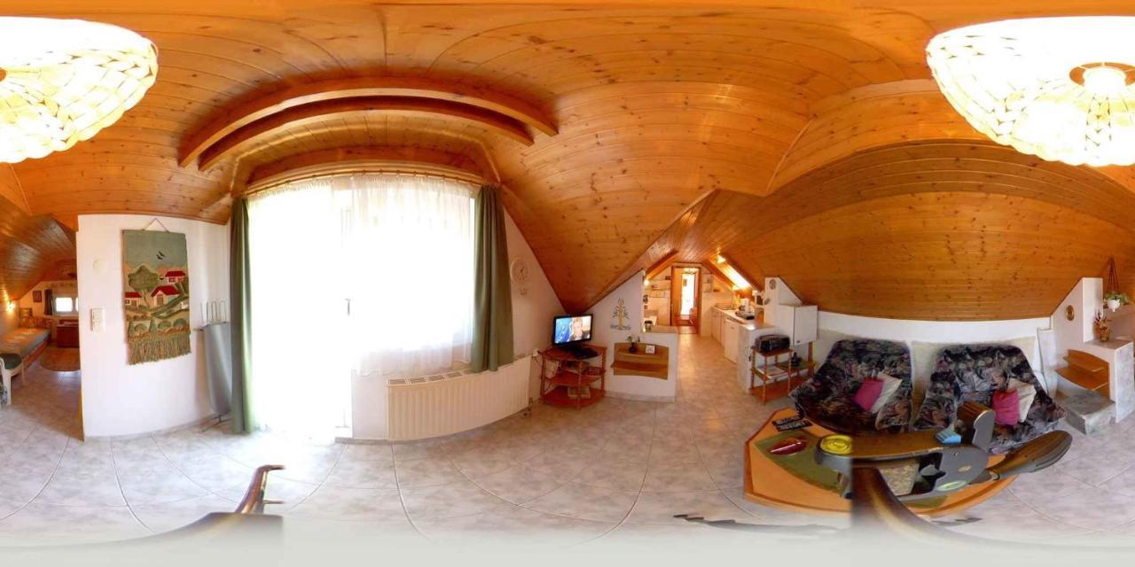 Apartment In Heviz/Balaton 18913 מראה חיצוני תמונה