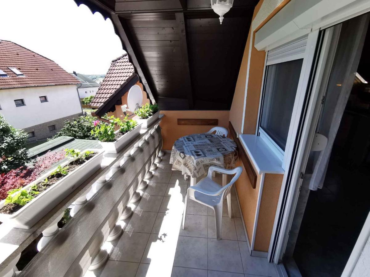 Apartment In Heviz/Balaton 18913 מראה חיצוני תמונה