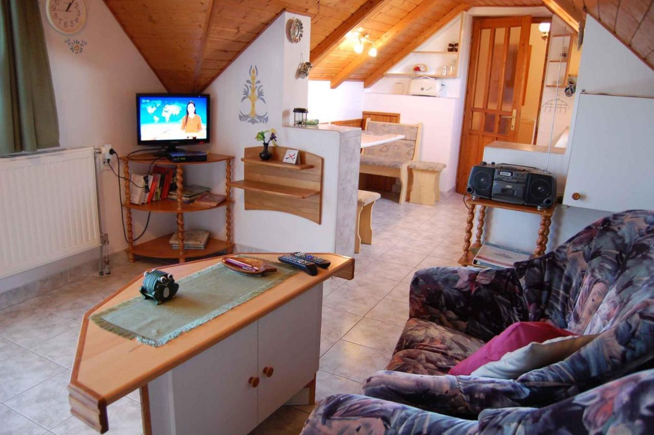 Apartment In Heviz/Balaton 18913 מראה חיצוני תמונה